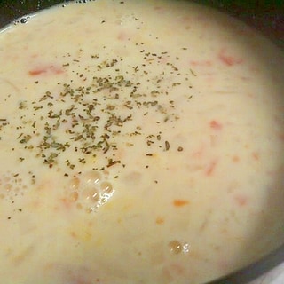 豆乳のコンソメクリームスープ